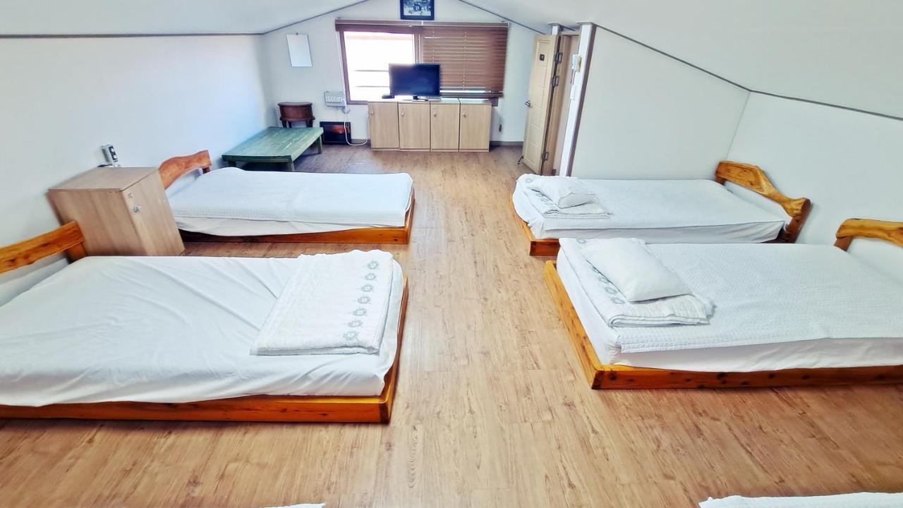 Jeju Gillime Pension Exterior photo